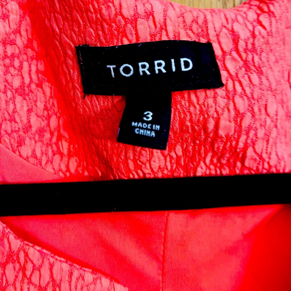 Orange textured car jacket from Torrid size 3